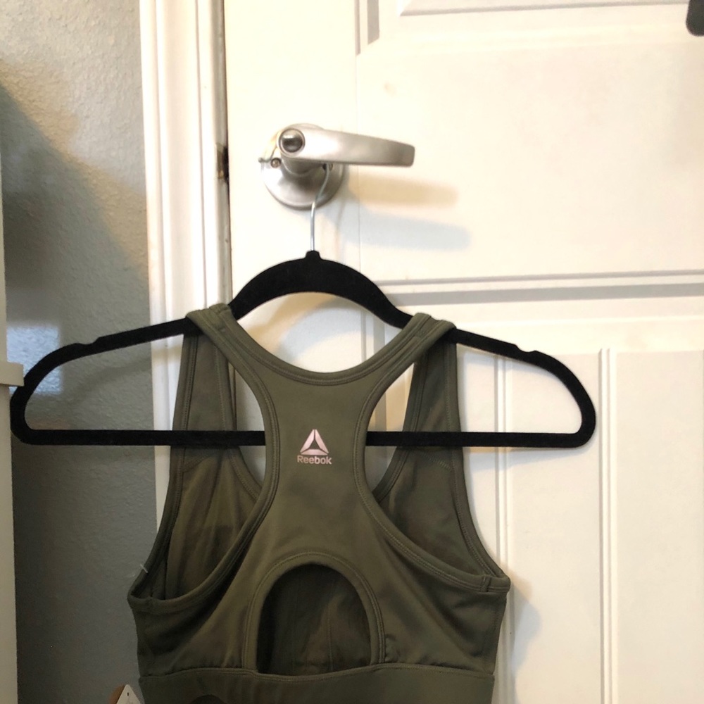 Green Reebok bra - Picture 2 of 4